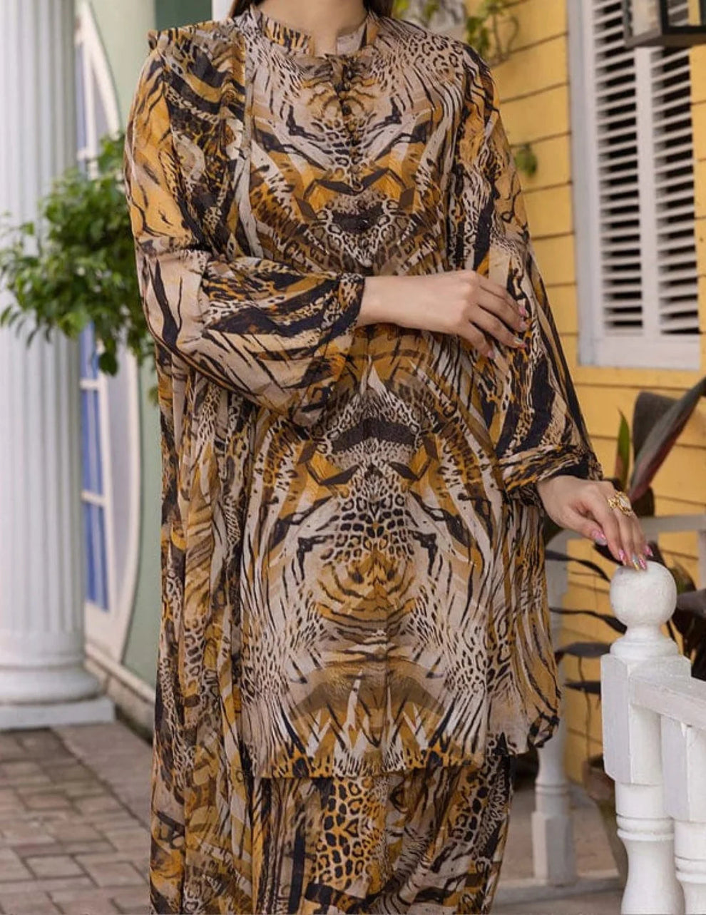 Digital Printed 3pc Swiss Lawn MY - 708